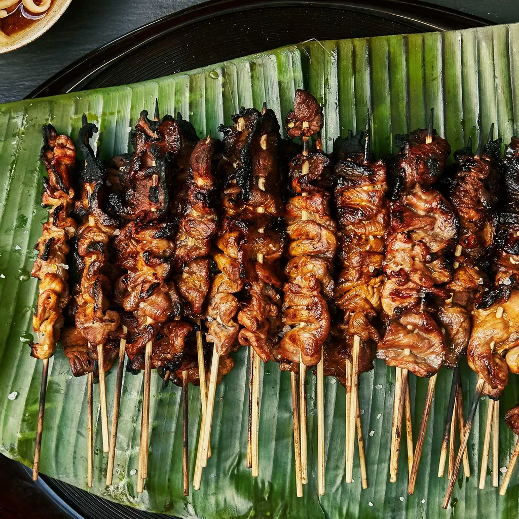 Large Kris BBQ catering spread for an event